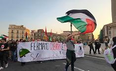 Catania accoglie la nuova Global Flotilla, un migliaio per le vie del centro: &laquo;Il genocidio a Gaza continua&raquo;