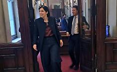 Gas russo, i dem si smarcano da Conte: il "No" di Schlein alla tentazione putiniana