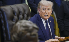 Trump proroga la tregua tra Israele e Libano e rivendica: &laquo;Abbiamo decimato l'Iran, niente arma nucleare&raquo; La sfida ai PasdaranLa tregua infinita Il video shock&nbsp;del sequestro della portacontainer Msc