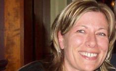 Il suicidio assistito della donna che non ha malattie: &laquo;Senza mio figlio non ha senso vivere&raquo;