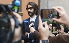 Leonardo Maria Del Vecchio &egrave; il presidente esecutivo di Lmdv Capital: nuovo cda e nodo Delfin tra acquisto quote e scetticismo sul buyback