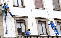 Superbonus, in Sicilia per rifare le villette con giardino lo Stato ha speso 1,2 miliardi. E solo 5 milioni per le case popolari