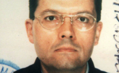 L&rsquo;omicidio eccellente di Messina: il 15 gennaio 1998 due killer freddano Matteo Bottari, illustre medico. Intrigo tra colleghi, ateneo e appalti