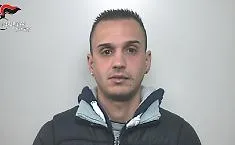 Chi &egrave; Marco D'Angelo, il detenuto fuggito dal carcere di Augusta mentre "lavorava" | La fuga da film