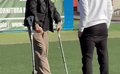 Catania, si rivede Cicerelli: a Potenza nel prepartita in campo con le stampelle per stare vicino ai compagni