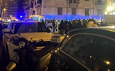 La sparatoria di piazza Nasc&egrave; a Palermo, sciolta la prognosi per la ragazza ferita ma resta in ospedale