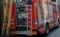 Misterbianco: capannone in fiamme, si sospetta la matrice dolosa