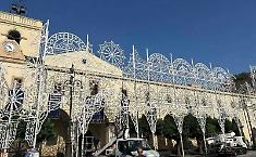Controcorrente attacca sulle luminarie, il sindaco si difende
