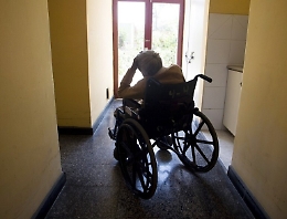 Palermo, scoperta dai carabinieri una casa di riposo abusiva