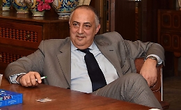 Lagalla: «Ecco perché prima si torna in classe alle medie e dopo una settimana alle superiori»