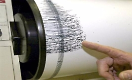 Terremoti, scossa di magnitudo 3.8 nella notte alle Eolie