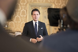 Scuole chiuse in Italia, il comitato  degli scienziati: «Non ci sono evidenze scientifiche sull'efficacia»