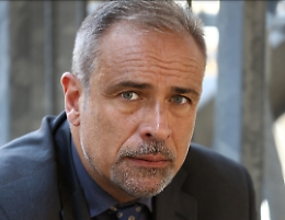 Enzo Decaro a Palermo, "Non è vero ma ci credo"