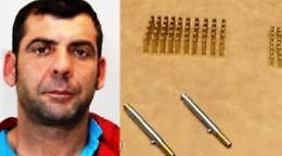 Trovati con mini arsenale: condannato capomafia e nipote