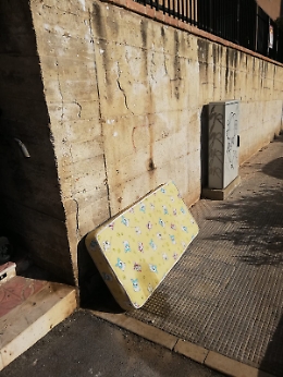 Siracusa, viale Teracati: "Stiamo rasentando la follia"