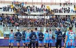 Serie C, il Catania frena la capolista Reggina e ritrova gli applausi dei suoi tifosi