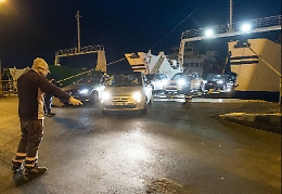 Si sblocca la situazione sullo Stretto, la Regione accoglie i siciliani fermati