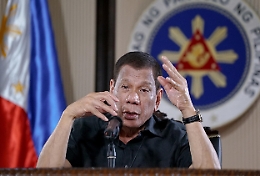 Coronavirus nelle Filippine, il presidente: «Sparare a chi viola la quarantena»
