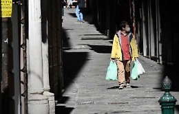 Caltanissetta, contagiato esce per la spesa: accusato di epidemia colposa
