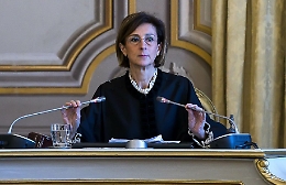 L'emergenza coronavirus, i Dpcm e la Costituzione italiana: Conte nel mirino