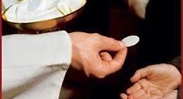 Funerali, preti dovranno igienizzare le mani prima di dare la comunione