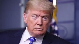 Coronavirus, ora l'entourage di Trump evoca il rinvio delle elezioni Usa