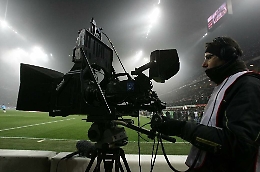 Serie A, c'&egrave; l'accordo per riprendere il 13 giugno ma &egrave; guerra con le tv