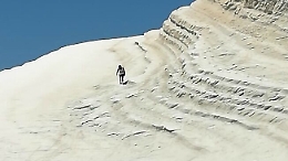 Denunciate nove persone sorprese lungo la Scala dei Turchi