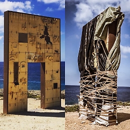 Lampedusa, la porta d'Europa imballata in stile Christo: è polemica