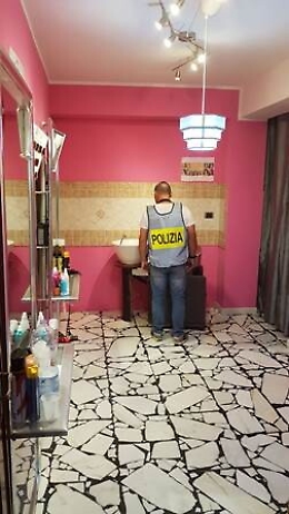 A Librino giovane parrucchiera pagata ad 1 euro l'ora: denunce e sequestri