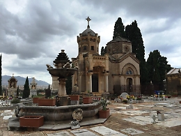 Truffa del loculo a Monreale: fino a 10mila euro per un posto al cimitero. Indagati in 27