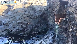 Una fogna al porticciolo di Linosa