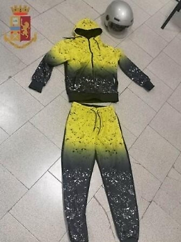 Catania, rapina  pensionata vestito di giallo fosforescente, arrestato dalla polizia
