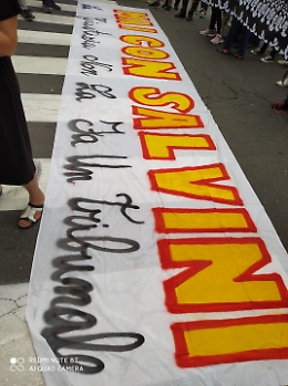 Proteste contro Salvini, "Abbiamo già la sentenza..."