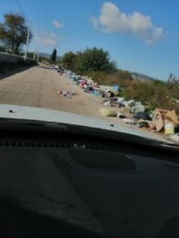Siracusa, rifiuti sulle strade: "Ci sono delle regole ! Perche non rispettarle?"