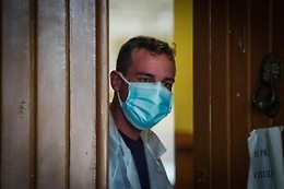 Covid, Istituto Superiore di Sanità: epidemia entrata nella fase acuta