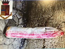 Aveva un panetto di esplosivo nascosto in garage: arrestato a Lentini