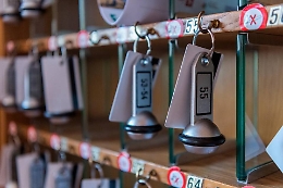 Covid, prezzi degli alberghi a picco in Sicilia
A Trapani - 20%, a Catania - 9,7%, a Palermo -7,9%