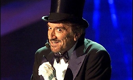 Addio a Gigi Proietti: il grande attore se va nel giorno dei suoi 80 anni