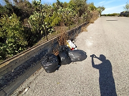 Acireale: ennesimo scarico di "munnizza"