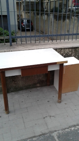 Catania, via Quieta: la solita inciviltà