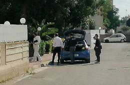 Neonato ucciso a Trapani: arrestata la madre 17enne, i dubbi sulla nonna e la colf