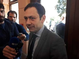 "Furbetti" vaccini a Corleone, Razza fa sospendere direttore sanitario dell'ospedale