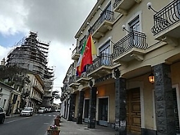 Covid, ad Aci Sant'Antonio 159 casi positivi e 301 in isolamento