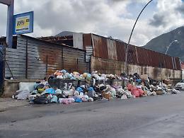 "Cercansi operatori ecologici per Emergenza Munnizza città di Palermo"