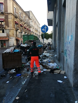 Rifiuti, a Catania ricomincia raccolta dopo riapertura discarica Lentini