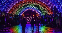 L'Italia torna rossa, 6 giorni di lockdown: è già caccia ai “furbetti” del Capodanno