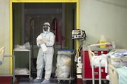 Covid, vaccini “lumaca” e aumento positivi in Sicilia Iacobello: «Picco temuto a metà gennaio»