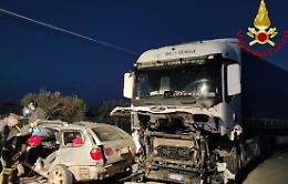 Tre braccianti di Pachino perdono la vita in un frontale con un Tir