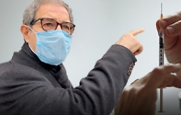 Covid in Sicilia, intervista a Musumeci: «Vaccino unica via d'uscita ma scelta sia volontaria»